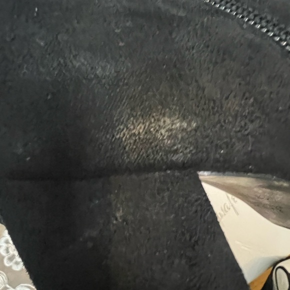 Zara Basic Collection, knee-high faux suede boots. - Picture 12 of 13